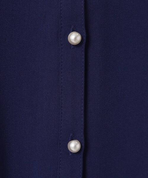 ITS'DEMO（イッツデモ）の「【接触冷感／手洗い可】ショルダータックブラウス（シャツ/ブラウス・レディース・ブラック系/ネイビー/ホワイト系3/レッド系1/サックスブルー・00）」の16枚目の写真