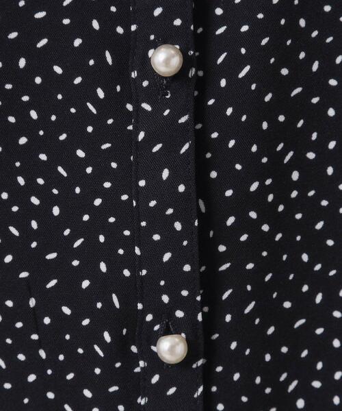 ITS'DEMO（イッツデモ）の「【接触冷感／手洗い可】ショルダータックブラウス（シャツ/ブラウス・レディース・ブラック系/ネイビー/ホワイト系3/レッド系1/サックスブルー・00）」の20枚目の写真