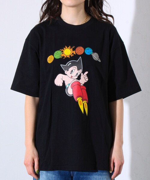 【激レア1点物】鉄腕アトム　ASTRO BOY紺　ブラックジャック黒Tシャツ着用 セール】鉄腕アトム（ASTRO BOY）/ブラック・ジャック（BLACK