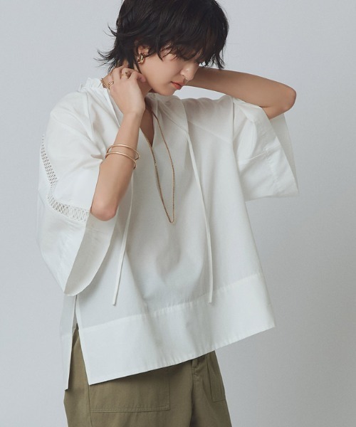 RASW(ラス)の「フリルネックレースブラウス(シャツ/ブラウス・レディース・オフホワイト/ブラック・M/L)」の18枚目の写真
