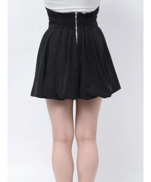 dazzlin(ダズリン)の「バルーンミニスカート(スカート・レディース・ブラック/オフホワイト・SMALL/MEDIUM)」の9枚目の写真
