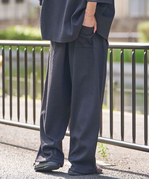 CRAFT STANDARD BOUTIQUE(クラフトスタンダードブティック)の「接触冷感/イージーケア ボンディング楊柳イージーパンツ(その他パンツ・メンズ・ブラウン/ブラック・S/M/L)」の6枚目の写真