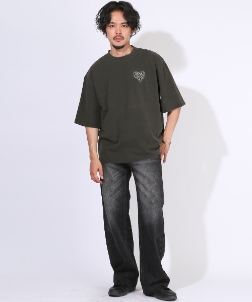 LUXSTYLE(ラグスタイル)の「ピグメントハードウォッシュハートロゴ刺繍半袖Tシャツ(Tシャツ/カットソー・メンズ・ブラック系その他/ブラック系その他2・XL/L/M/S)」の17枚目の写真