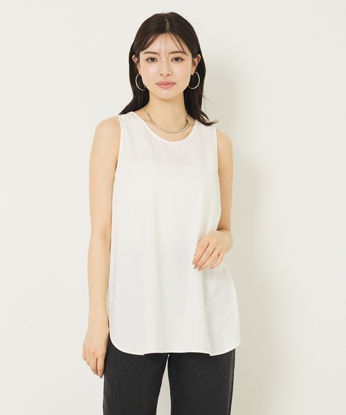 abahouse mavie(アバハウスマヴィ)の「【2WAY】スクエアネックシャツヘムタンク/レイヤードインナー(タンクトップ・レディース・ブラック/チャコールグレー/ホワイト・フリー)」の8枚目の写真