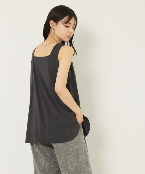 abahouse mavie(アバハウスマヴィ)の「【2WAY】スクエアネックシャツヘムタンク/レイヤードインナー(タンクトップ・レディース・ブラック/チャコールグレー/ホワイト・フリー)」の14枚目の写真