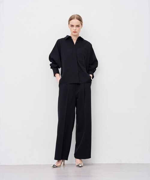 uncrave(アンクレイヴ)の「ウォッシャブルウールライクツイル ドルマンシャツ(シャツ/ブラウス・レディース・ダークブラウン系/ブラウン系/グレー系/ネイビー系・1/2)」の11枚目の写真