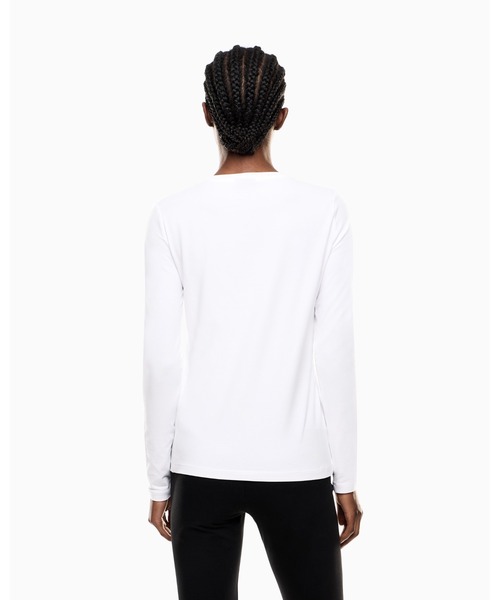 EMPORIO ARMANI EA7（エンポリオアルマーニイーエーセブン）の「【エンポリオ アルマーニ EA7】Core Lady 長袖Tシャツ ストレッチジャージー（Tシャツ/カットソー・レディース・ベージュ/ホワイト/ブラック・LARGE/MEDIUM/SMALL/X-SMALL）」の7枚目の写真
