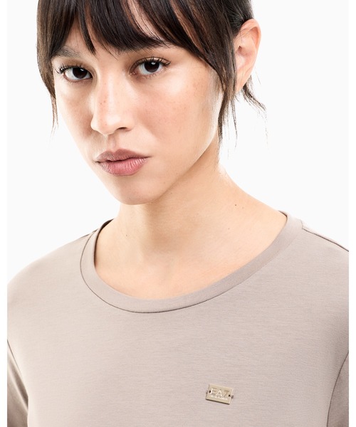 EMPORIO ARMANI EA7(エンポリオアルマーニイーエーセブン)の「<オンライン限定>【エンポリオ アルマーニ EA7】Core Lady 長袖Tシャツ ストレッチジャージー(Tシャツ/カットソー・レディース・ベージュ/ホワイト/ブラック/ライトグレー/サンドグレー・LARGE/MEDIUM/SMALL/X-SMALL/X-LARGE)」の21枚目の写真