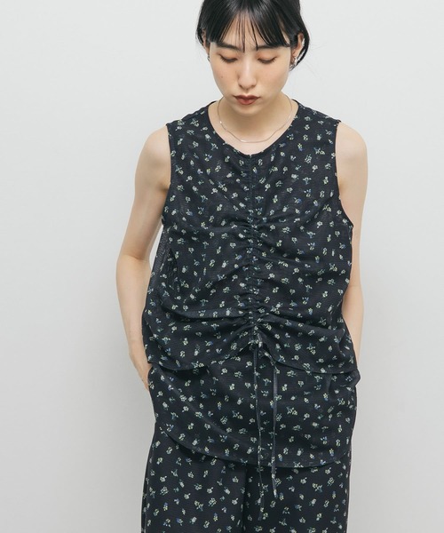 KBF(ケイビーエフ)の「フラワープリントメッシュトップス(シャツ/ブラウス・レディース・ブラウン系その他/ブルー系その他・ONE)」の11枚目の写真