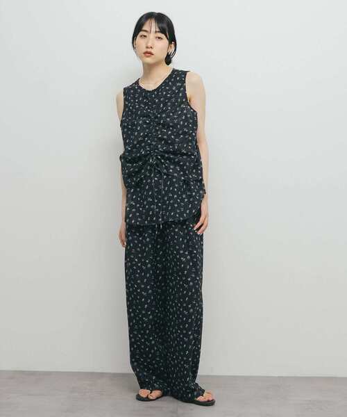 KBF(ケイビーエフ)の「フラワープリントメッシュトップス(シャツ/ブラウス・レディース・ブラウン系その他/ブルー系その他・ONE)」の16枚目の写真