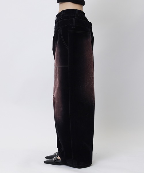 SPIRALGIRL（スパイラルガール）の「ベロアデニムルーズシルエットパンツ（デニムパンツ・レディース・ネイビー/ブラウン・FREE）」の14枚目の写真