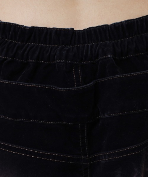 SPIRALGIRL（スパイラルガール）の「ベロアデニムルーズシルエットパンツ（デニムパンツ・レディース・ネイビー/ブラウン・FREE）」の18枚目の写真