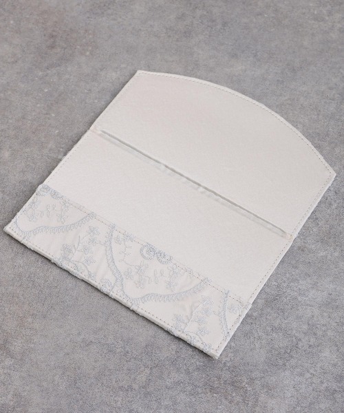 PourVous(プールヴー)の「オケージョン 二次会 同窓会 結婚式 チュール ラメ糸(クラッチバッグ・レディース・ゴールド/ブラック/シルバー・FREE)」の6枚目の写真