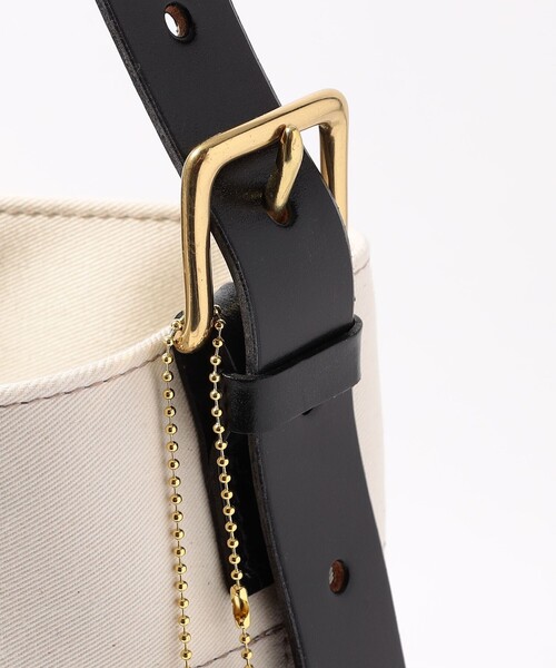 TOMORROWLAND （トゥモローランド）の「【別注】Brady LEVEN MEDIUM コットン ショルダーバッグ（ショルダーバッグ・メンズ・キナリ/ブラック・FREE）」の16枚目の写真