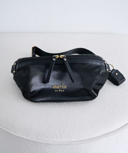未使用品✨LANVIN ランバンオンブルー ボディバッグ ウエストポーチ リボン セール】パデッドボディバッグ（ボディバッグ/ウエストポーチ