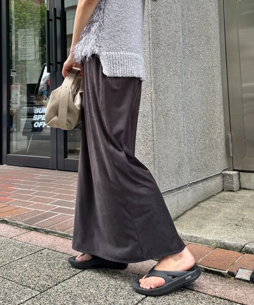 CIAOPANIC TYPY（チャオパニックティピー）の「スウェードスカート（スカート・レディース・チャコールグレー/ベージュ/キャメル・SMALL/MEDIUM）」の6枚目の写真