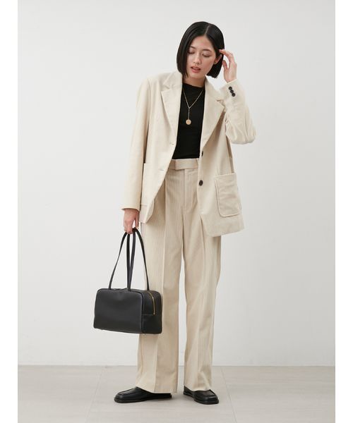 Mila Owen(ミラオーウェン)の「ボートネック後ろあきハーフスリーブT(Tシャツ/カットソー・レディース・ホワイト/ボルドー/ブラック/ライトブルー・0/1)」の12枚目の写真