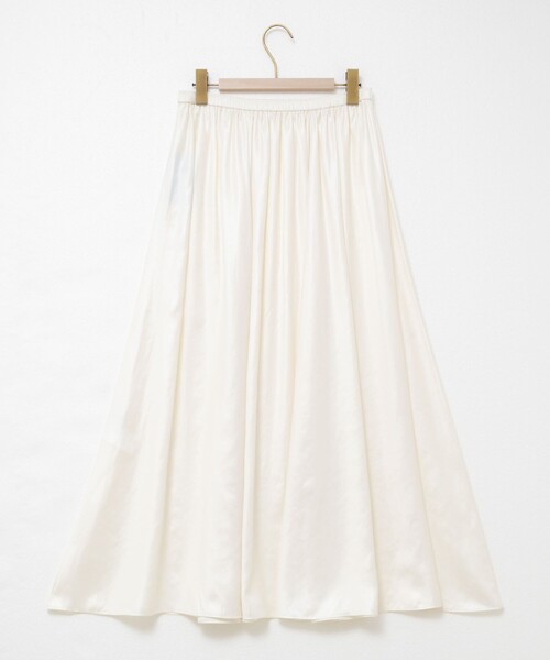 NOLLEY’S Sophi（ノーリーズソフィ）の「ウォッシャブルレザーサテンギャザースカート（スカート・レディース・ホワイト/カーキ・38/36）」の12枚目の写真