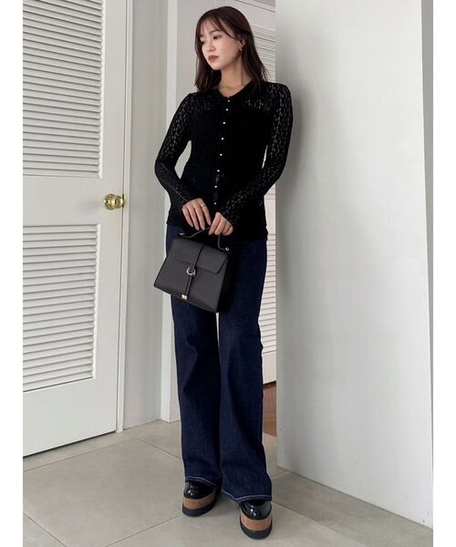 dazzlin（ダズリン）の「シュリンクレースコンパクトシャツ（シャツ/ブラウス・レディース・オフホワイト/ブラック・FREE）」の3枚目の写真