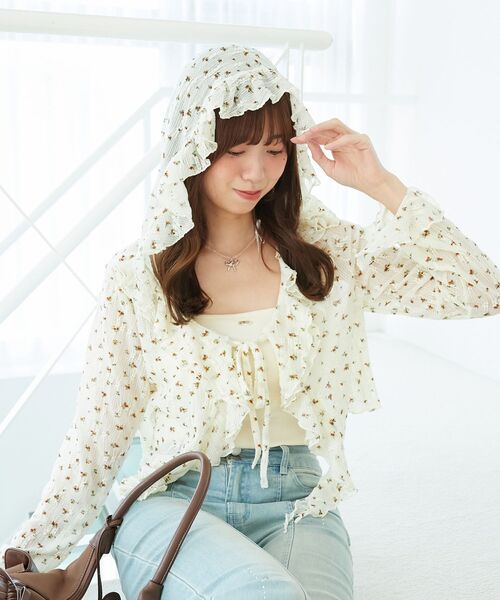 MAJESTIC LEGON(マジェスティックレゴン)の「フード付きフリルカーデ(カーディガン/ボレロ・レディース・ブラウン/ブラック/オフホワイト/ホワイト系その他2・MEDIUM)」の16枚目の写真