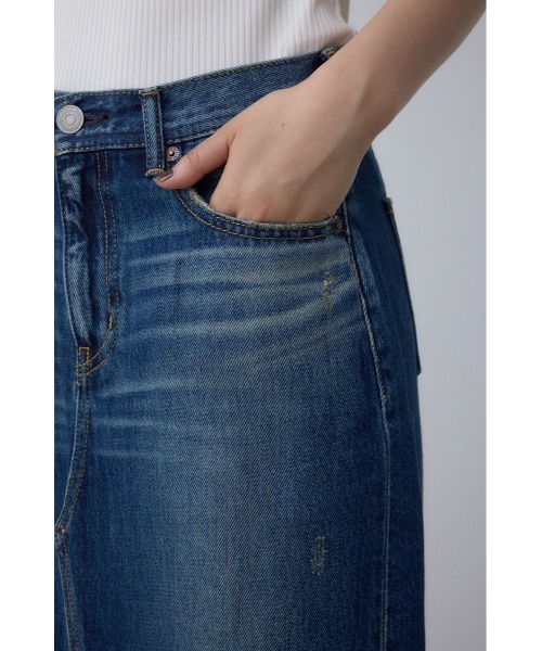 AZUL by moussy（アズールバイマウジー）の「AZUL DENIM VENUSストレートスカート（デニムスカート・レディース・ブルー/ライトブルー・SMALL/MEDIUM/LARGE）」の19枚目の写真