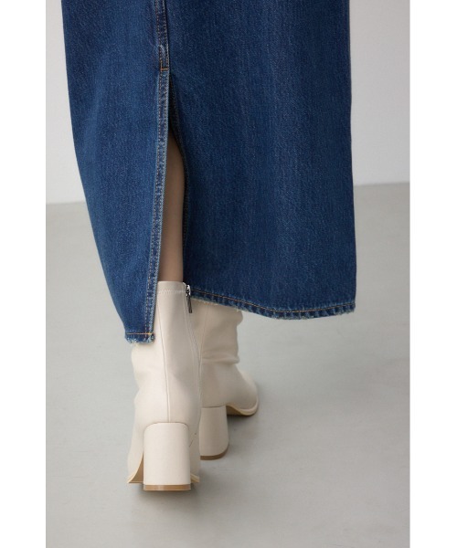 AZUL by moussy（アズールバイマウジー）の「AZUL DENIM VENUSストレートスカート（デニムスカート・レディース・ブルー/ライトブルー・SMALL/MEDIUM/LARGE）」の21枚目の写真