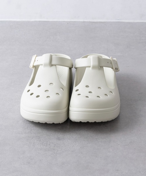 crocs(クロックス)の「【Crocs】Classic Mary Jane Clog クラシック メリージェーンクロッグ(サンダル・レディース・ブラック/アイボリー/パープル・22cm/23cm/24cm/25)」の20枚目の写真