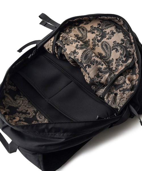 Subciety(サブサエティ)の「Backpack-Nomad-(バックパック/リュック・メンズ・ブラック/ベージュ・FREE)」の8枚目の写真