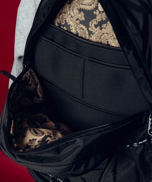 Subciety(サブサエティ)の「Backpack-Nomad-(バックパック/リュック・メンズ・ブラック/ベージュ・FREE)」の14枚目の写真