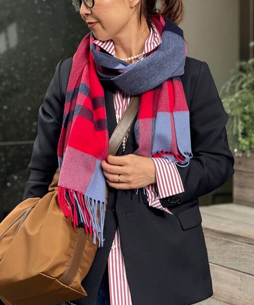 NOLLEY’S（ノーリーズ）の「チェックストール（ストール/ショール・レディース・ブルー系その他/ホワイト系その他/パープル系その他/レッド系その他・FREE）」の12枚目の写真