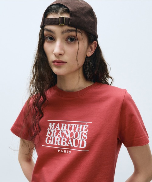 MARITHE + FRANCOIS GIRBAUD(マリテフランソワジルボー)の「W CLASSIC LOGO TEE(Tシャツ/カットソー・レディース・Cream/Black/ライトパープル/Navy/White/ライトグリーン系/Red・SMALL/MEDIUM)」の15枚目の写真