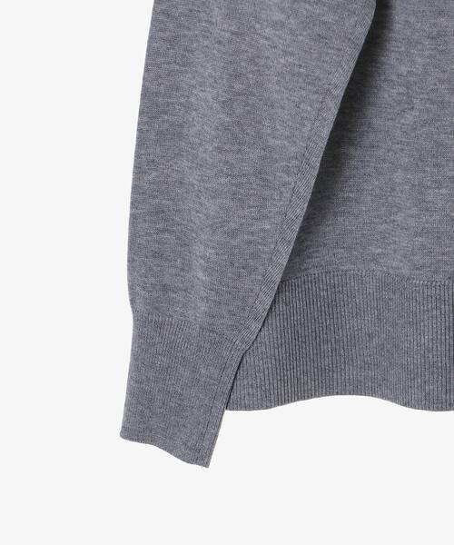 le.coeur blanc(ルクールブラン)の「フレーズロゴ刺繍Vネックニット(ニット/セーター・レディース・ブラウン/グレー/ホワイト・38)」の9枚目の写真