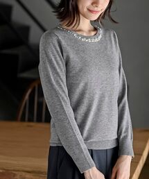 パールビジューネッククルーネックニットプルオーバー