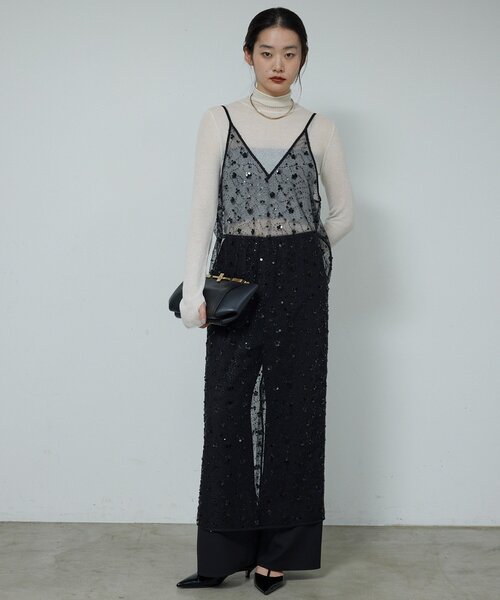 GALLARDAGALANTE（ガリャルダガランテ）の「ビジューシアーキャミワンピース（ワンピース・レディース・ライトグレー/ブラック・FREE）」の3枚目の写真