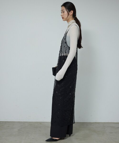 GALLARDAGALANTE（ガリャルダガランテ）の「ビジューシアーキャミワンピース（ワンピース・レディース・ライトグレー/ブラック・FREE）」の5枚目の写真