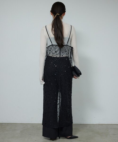 GALLARDAGALANTE（ガリャルダガランテ）の「ビジューシアーキャミワンピース（ワンピース・レディース・ライトグレー/ブラック・FREE）」の6枚目の写真