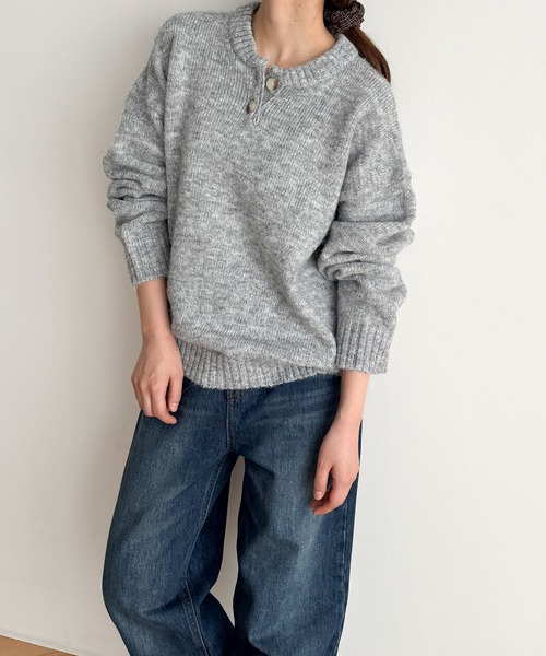 CANAL JEAN（キャナルジーン）の「El mar　ヘンリーネックオーバーニット（ニット/セーター・レディース・オートミール/ブラック/グレー・ONE SIZE）」の3枚目の写真