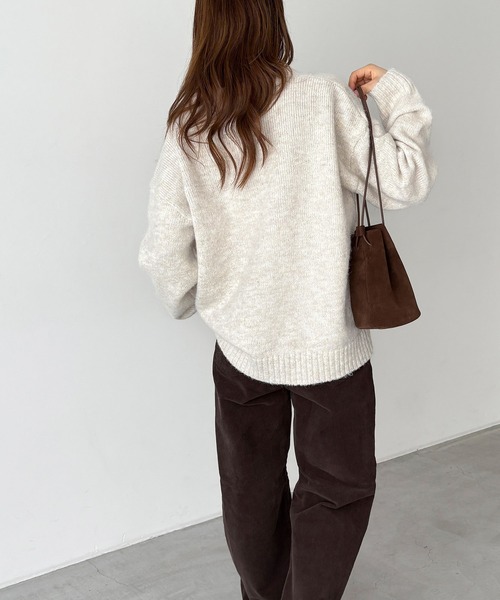 CANAL JEAN（キャナルジーン）の「El mar　ヘンリーネックオーバーニット（ニット/セーター・レディース・オートミール/ブラック/グレー・ONE SIZE）」の5枚目の写真