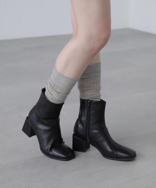 FREE'S MART(フリーズマート)の「オーバーヒールブーツ(ブーツ・レディース・ブラウン/ブラック・SMALL/MEDIUM)」の7枚目の写真