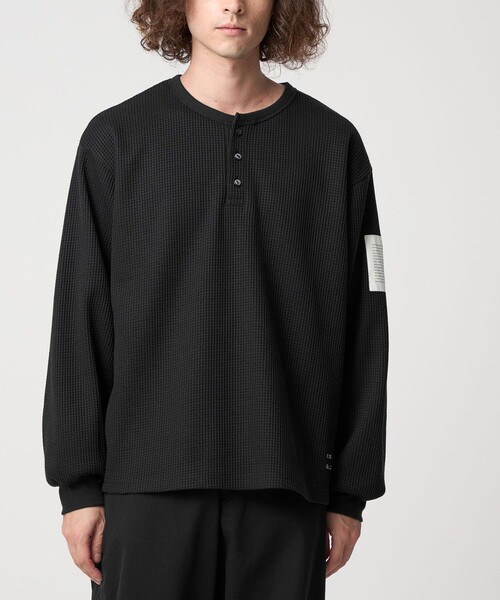 CITEN(シテン)の「<CITEN>ヘンリーネックワッフルロングスリーブシャツ(Tシャツ/カットソー・メンズ・ブラック/ホワイト・L/M)」の3枚目の写真