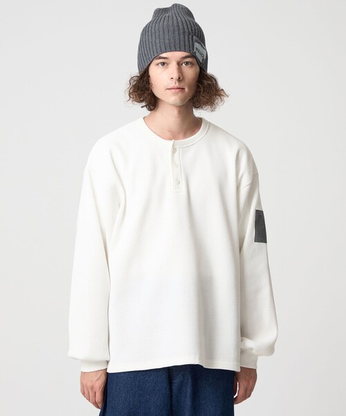 CITEN(シテン)の「<CITEN>ヘンリーネックワッフルロングスリーブシャツ(Tシャツ/カットソー・メンズ・ブラック/ホワイト・L/M)」の5枚目の写真