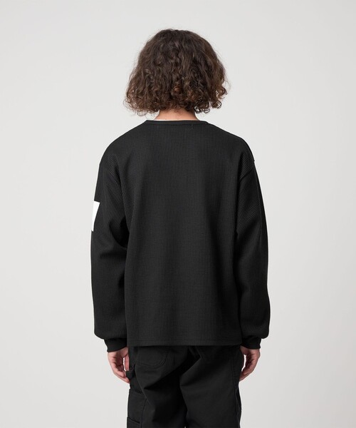 CITEN(シテン)の「<CITEN>ヘンリーネックワッフルロングスリーブシャツ(Tシャツ/カットソー・メンズ・ブラック/ホワイト・L/M)」の9枚目の写真