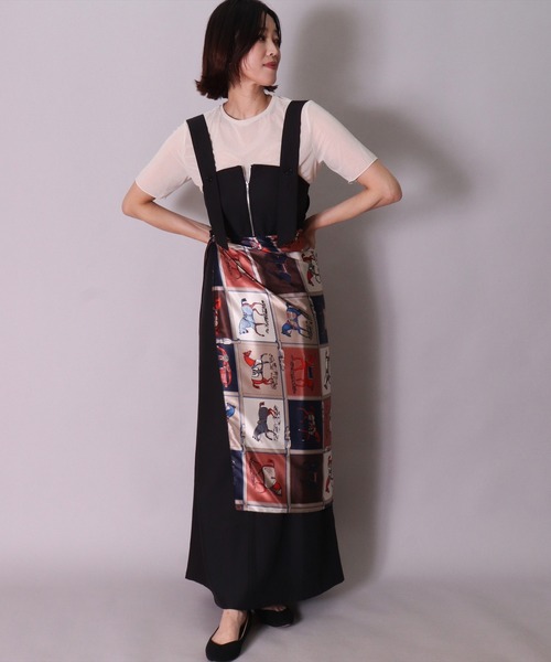 BAYBLO（ベイブロ）の「(CR)【ユニセックス】パネル 馬車 柄 プリント スカーフ[90cm×90cm]（バンダナ/スカーフ・レディース・パープル/ネイビー/ベージュ/ワイン・ONE SIZE）」の11枚目の写真