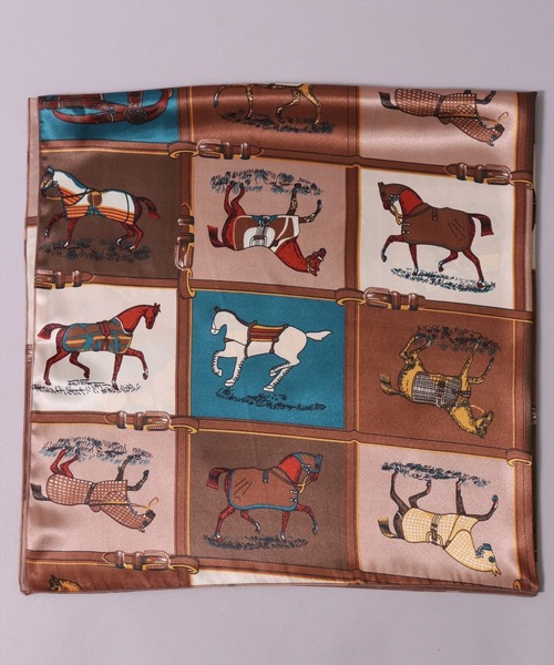 BAYBLO（ベイブロ）の「(CR)【ユニセックス】パネル 馬車 柄 プリント スカーフ[90cm×90cm]（バンダナ/スカーフ・レディース・パープル/ネイビー/ベージュ/ワイン・ONE SIZE）」の22枚目の写真