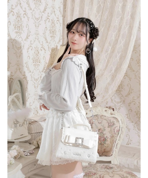 NOEMIE(ノエミー)の「お嬢さんビジューリボンフリルフラップショルダーファーバッグ(ショルダーバッグ・レディース・オフホワイト/ブラック/ピンク・ONE SIZE)」の19枚目の写真