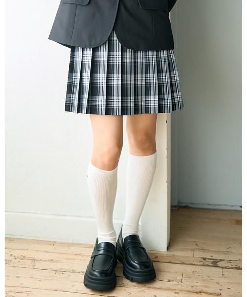 LOVETOXIC（ラブトキシック）の「【卒服・セレモニー】チェック柄プリーツスカパン（スーツスカート・キッズ・ブラック/アイボリー/ベージュ/ネイビー・L:160cm/M:150cm）」の2枚目の写真