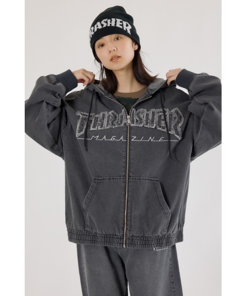 RODEO CROWNS WIDE BOWL（ロデオクラウンズワイドボウル）の「THRASHER デニムフードブルゾン（ブルゾン・レディース・ブラウン/ブルー/ブラック・FREE）」の2枚目の写真