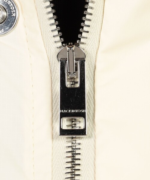 Mackintosh（マッキントッシュ）の「MACKINTOSH SAUGHTREE リップストップ MA-1（ブルゾン・メンズ・ホワイト/ネイビー・36/34）」の6枚目の写真