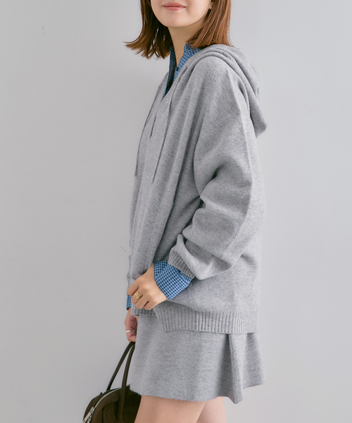 セール】FLUFFYボタンアップフーディー（ニット/セーター）｜U by