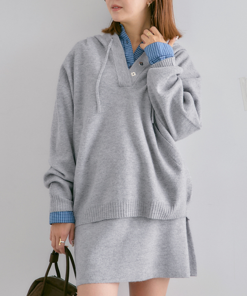 セール】FLUFFYボタンアップフーディー（ニット/セーター）｜U by